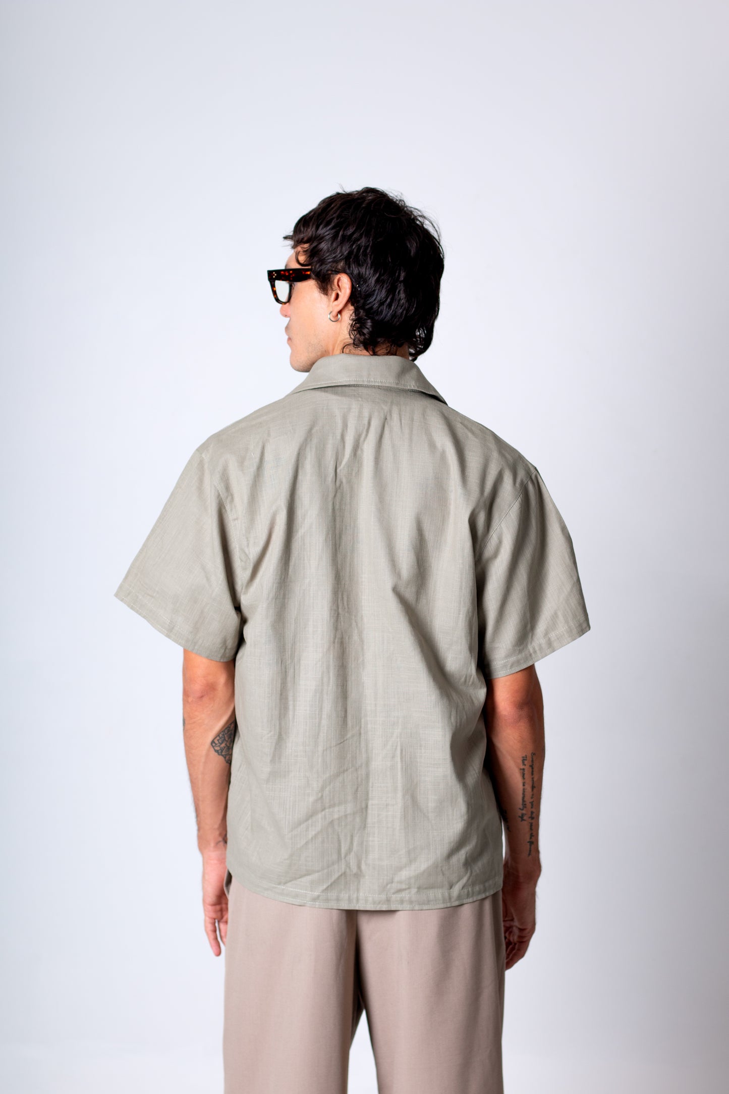 SOBRECAMISA BOLSOS INTERNOS