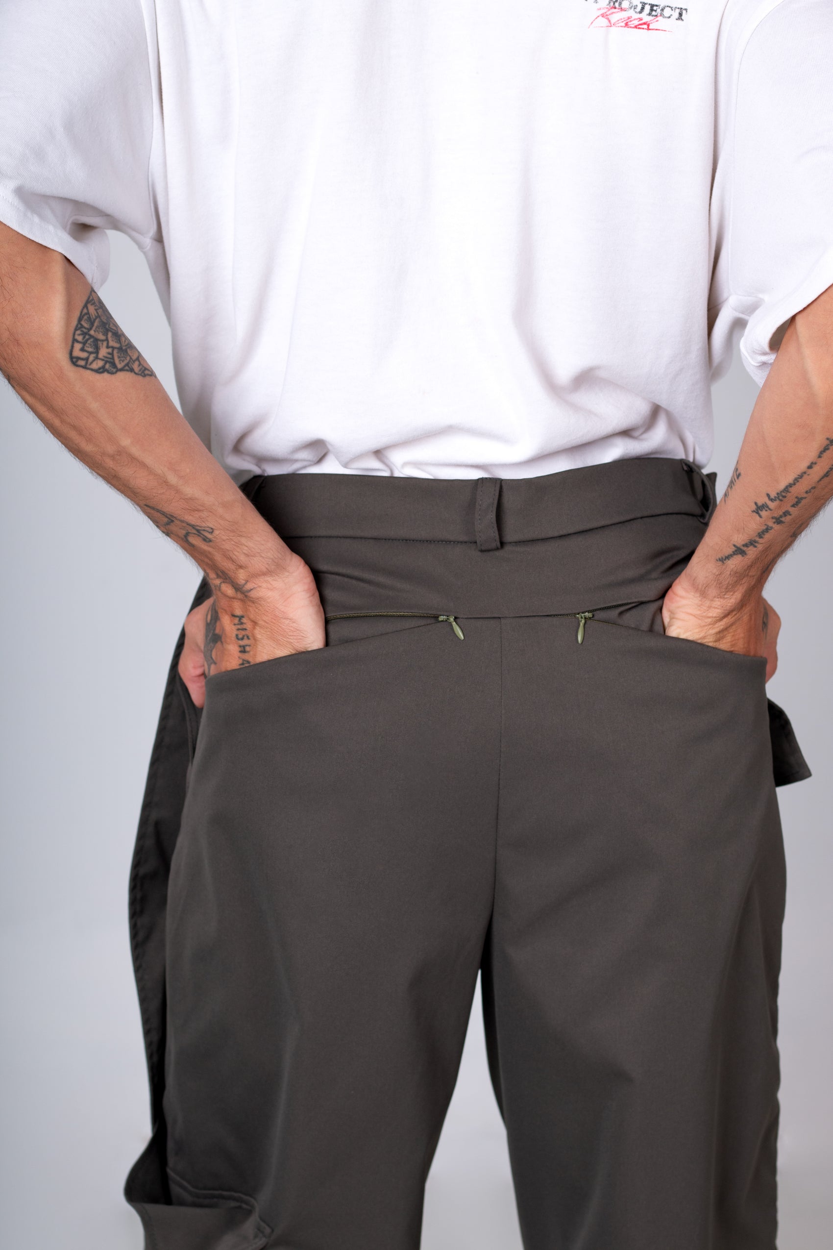 PANTALON CARGO EXPANDIBLE